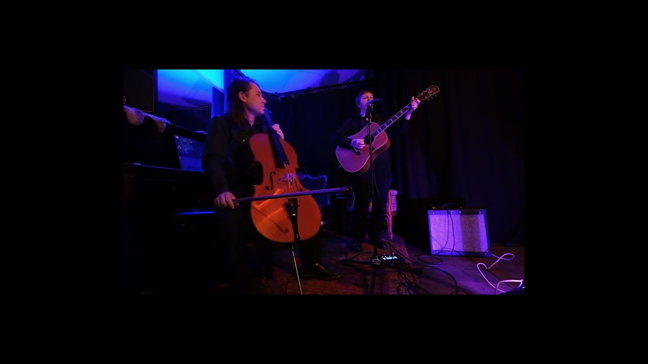 2026 02 04 Pollyanna @ café de loge 1