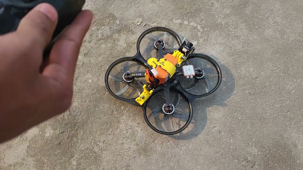 BEE35 Analog FPV Drone with GPS and Radio Master Pocket