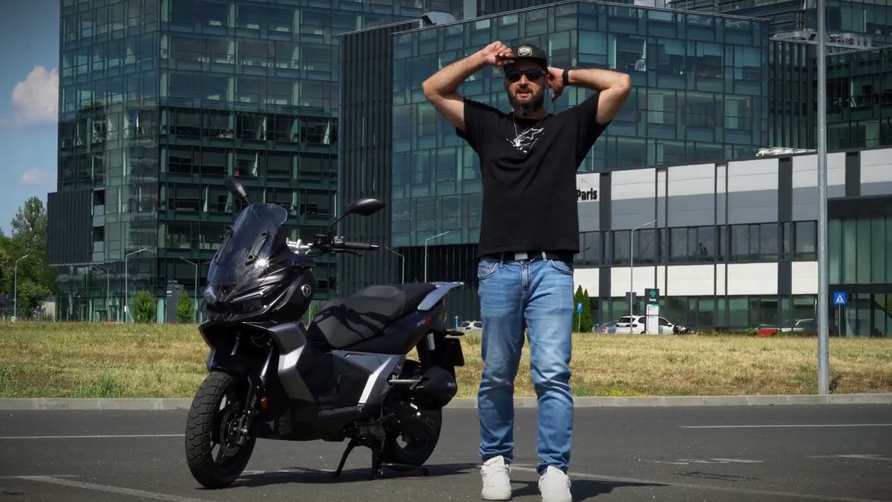 Merită Voge SR1 ADV 125? Review SINCER după test!