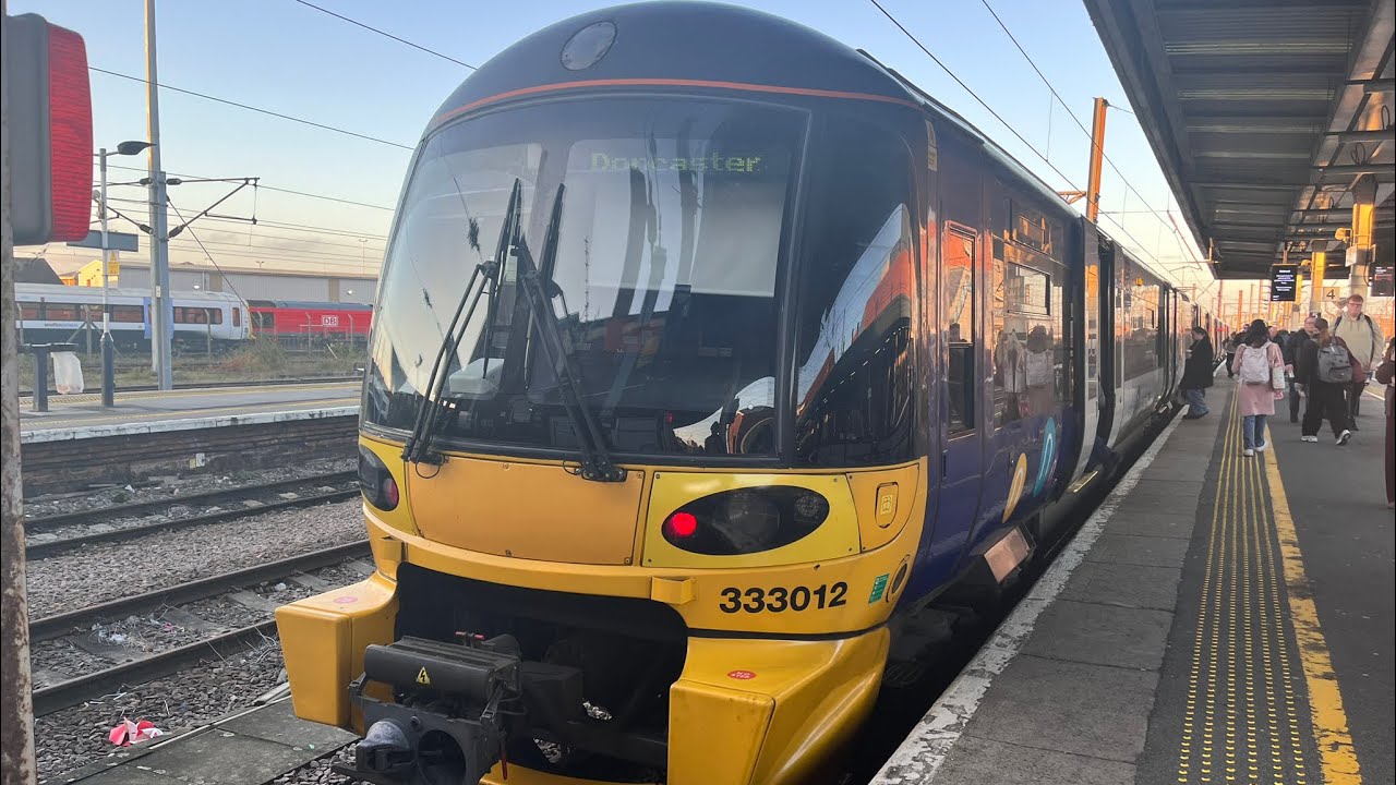 Northern Trains Class 333 Journey Leeds to Doncaster Christmas countdown Day 20