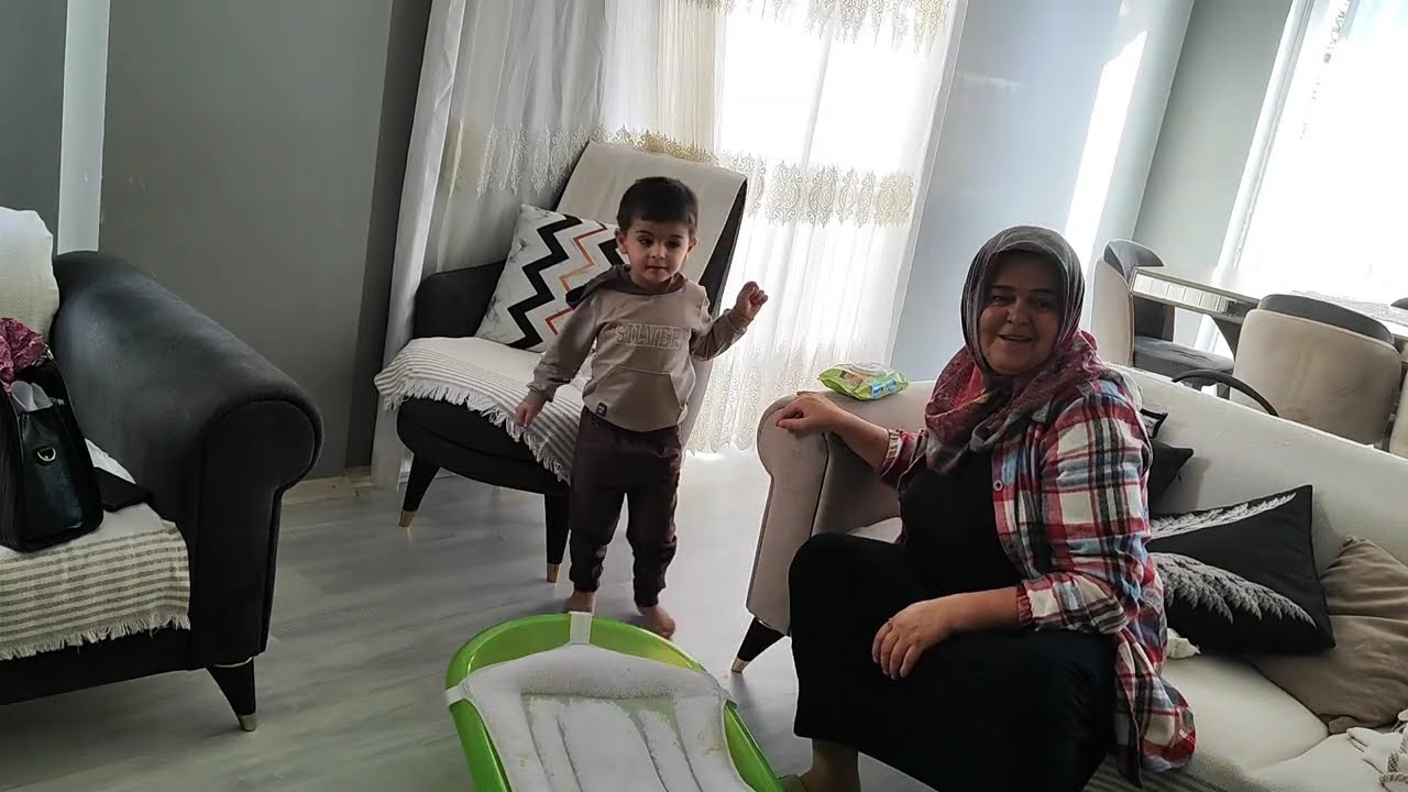  AYRILIK VAKTİ GELDİ AĞAÇ YAŞKEN EĞİLİR 