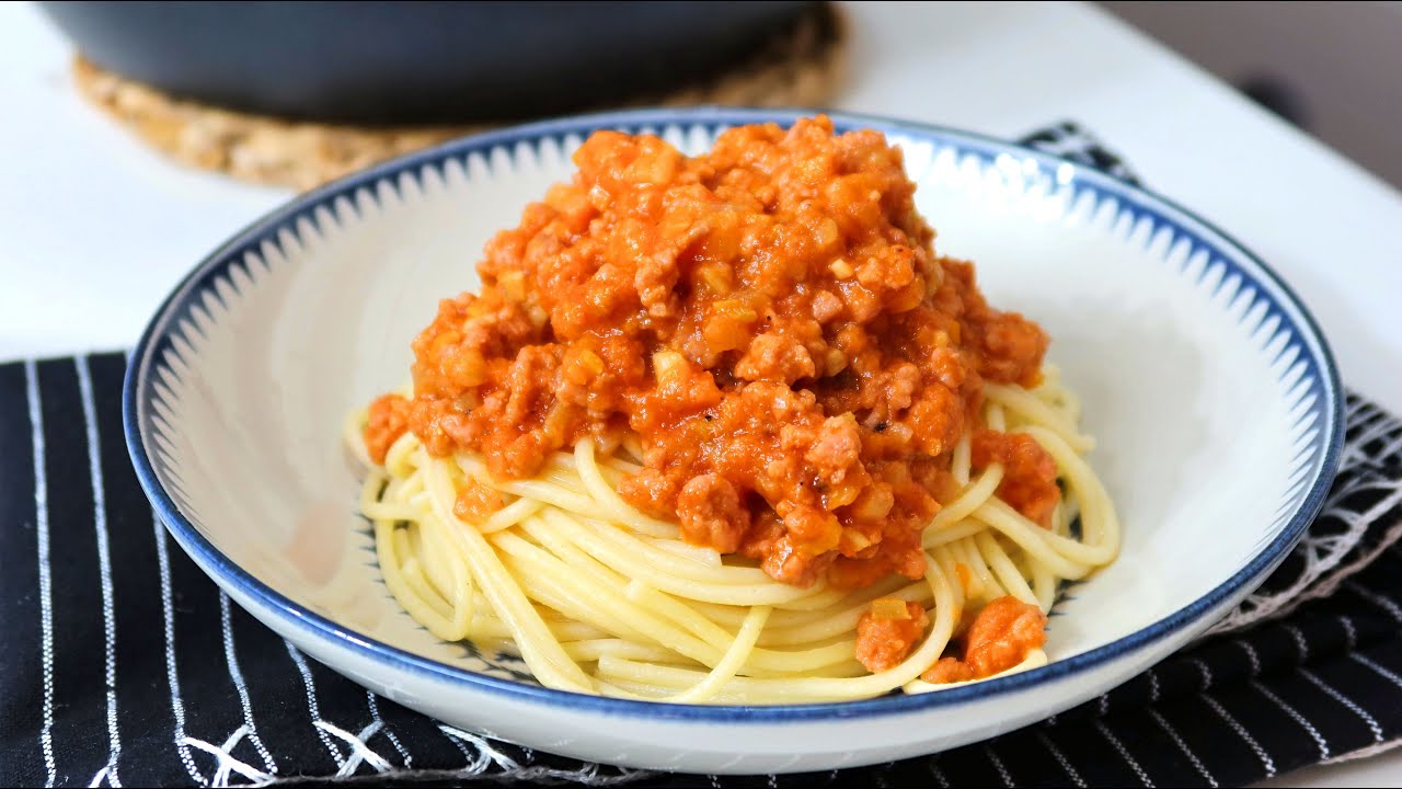 Aut&eacute;ntica salsa bolo&ntilde;esa #shorts #cortos