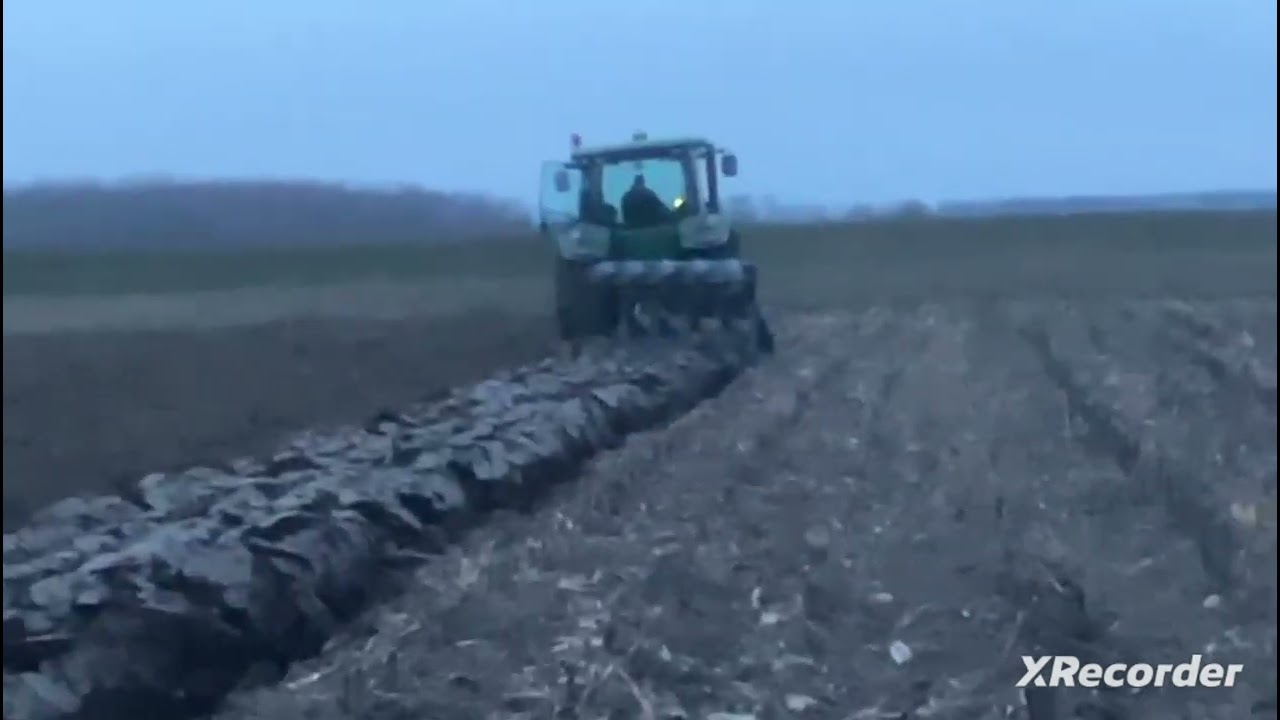 John Deere 7230R si plug Lemken
