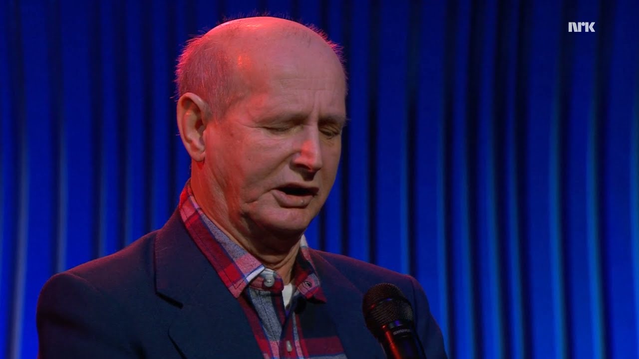 Elias Akselsen - O Helga Natt (med Stian Carstensen)