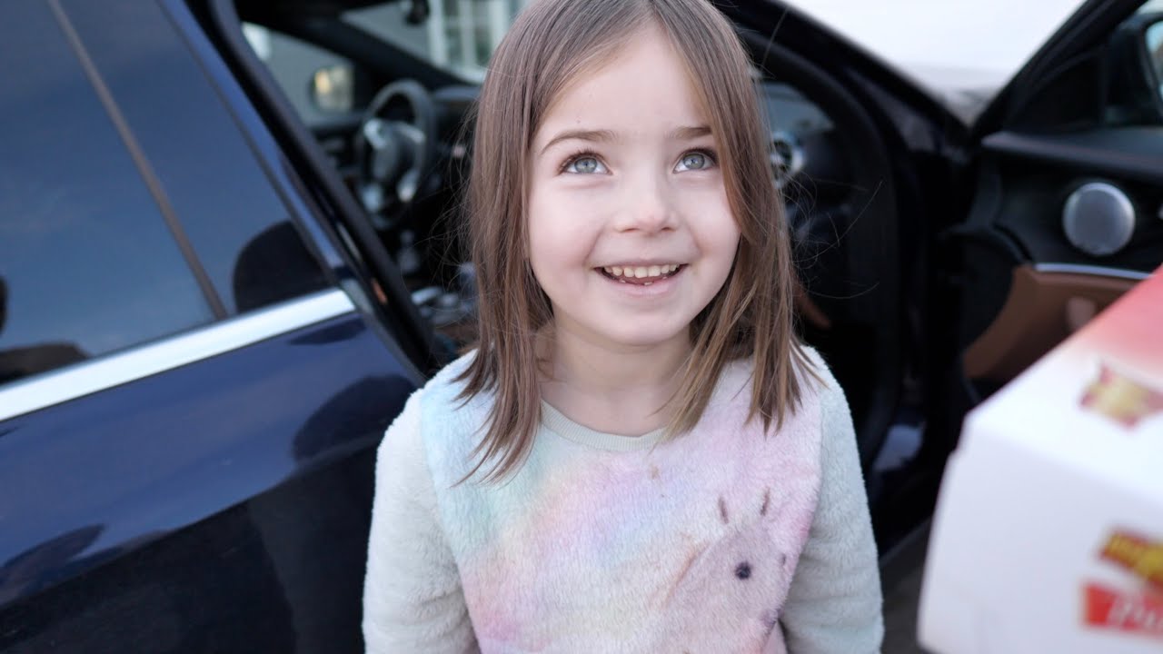 Hailey får äntligen sin egna Hamster -  7 Jan 2018