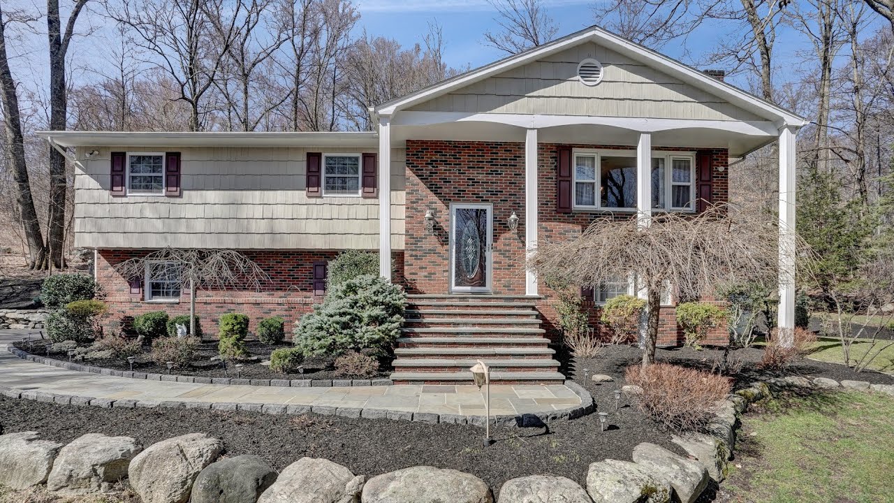Real Estate Video Tour | 24 Bedell Road Katonah , NY 10536 | Westchester County, NY