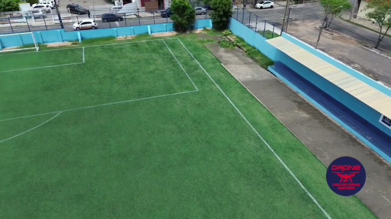 Avião cai no campo do Bariri zona norte de Teresina