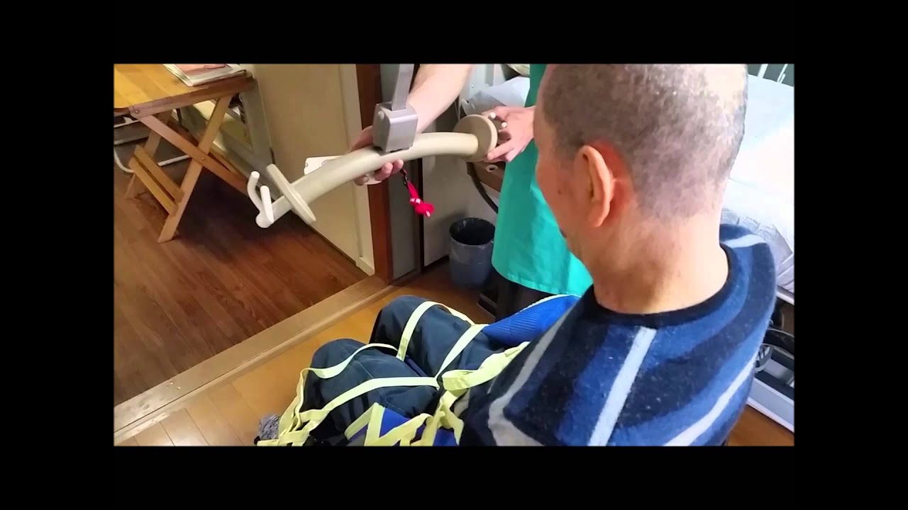 リフト移乗車いすからベッド