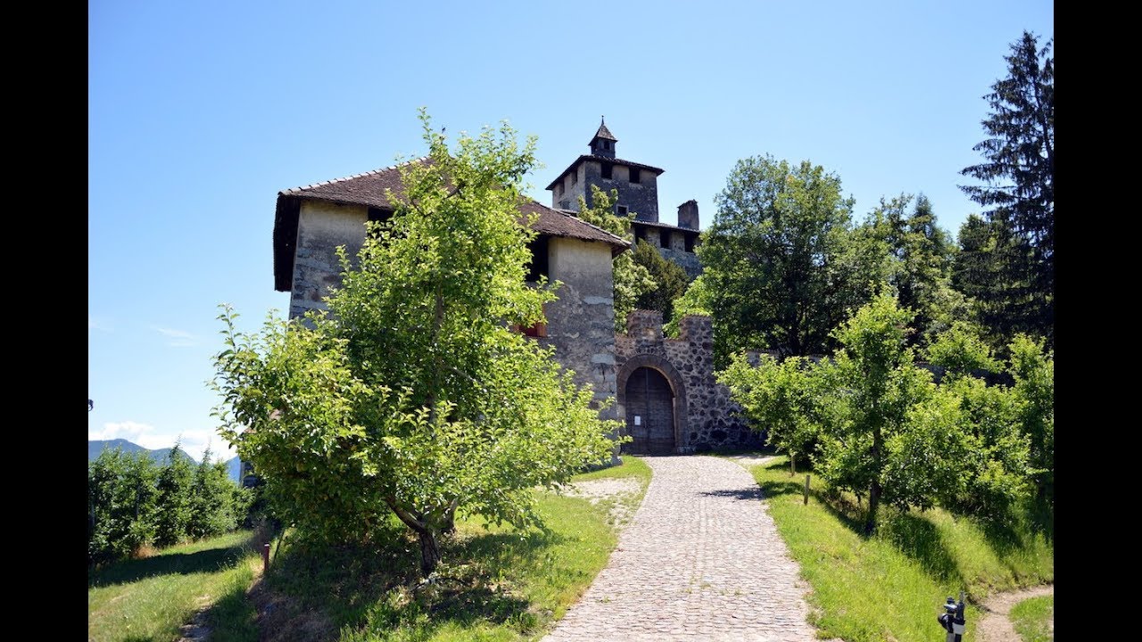 In Val di Non visitiamo CASTEL NANNO