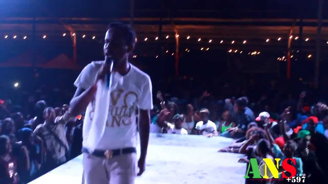 Popcaan Live in Suriname, flamboyantpark (Full video) [ANS597]