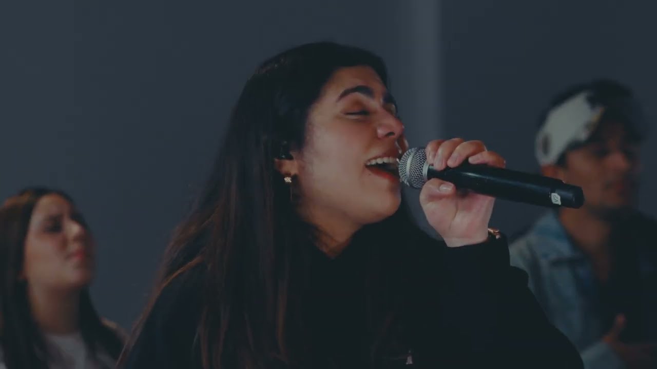 La Maravillosa Sangre - Feat Elizabeth Amador