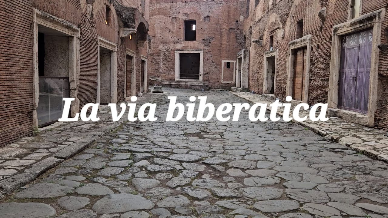 La via Biberatica ai Mercati di Traiano - la strada delle botteghe.