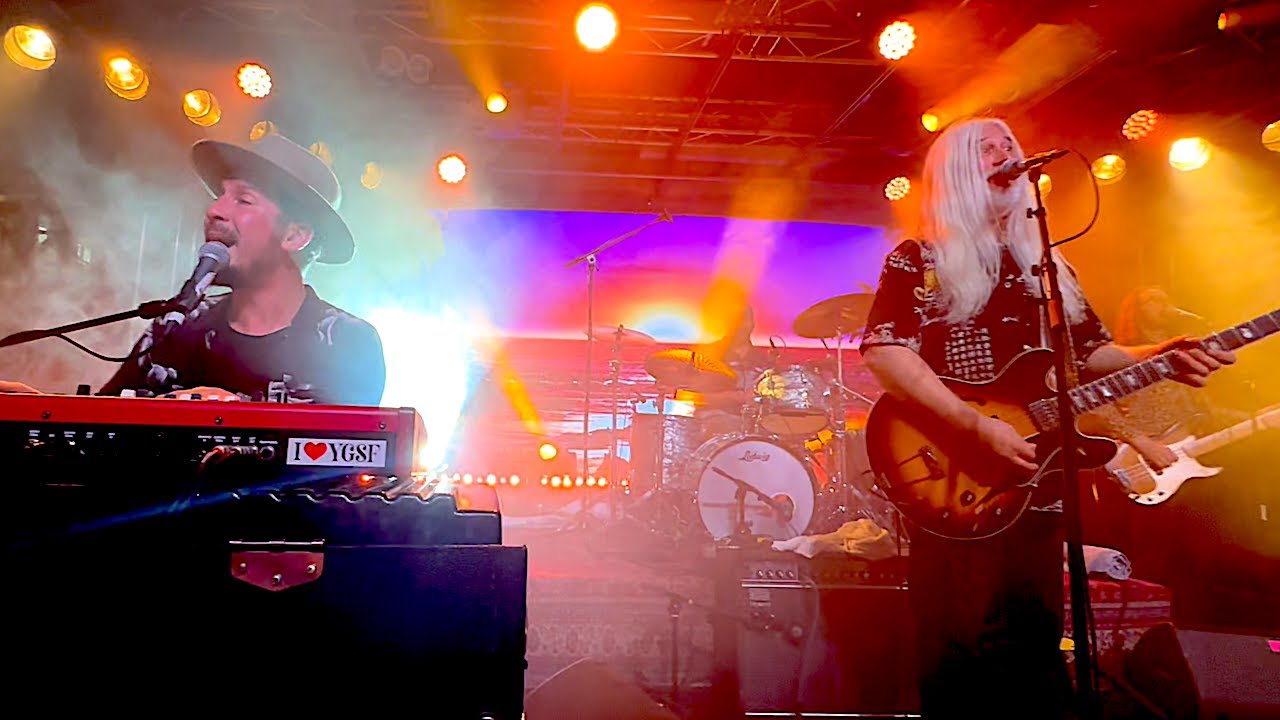 YOUNG GUN SILVER FOX - STILL GOT IT GOIN' ON - live Stockholm 17 Jan 2026