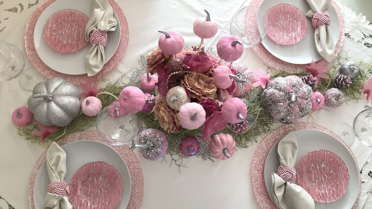 ROMANTIC FALL TABLESCAPE IDEAS  |  Thanksgiving Tablescape Ideas : Non-Traditional Fall Tablescape