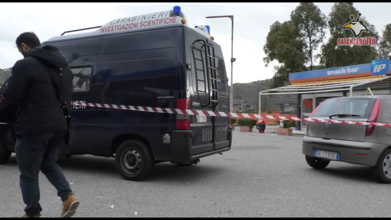 Omicidio a Caraffa di Catanzaro, settantenne ucciso al bar