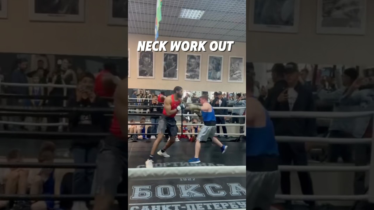 Neck work out for fighters #boxing #combatsports #ufc #martialarts #muaythai #mma