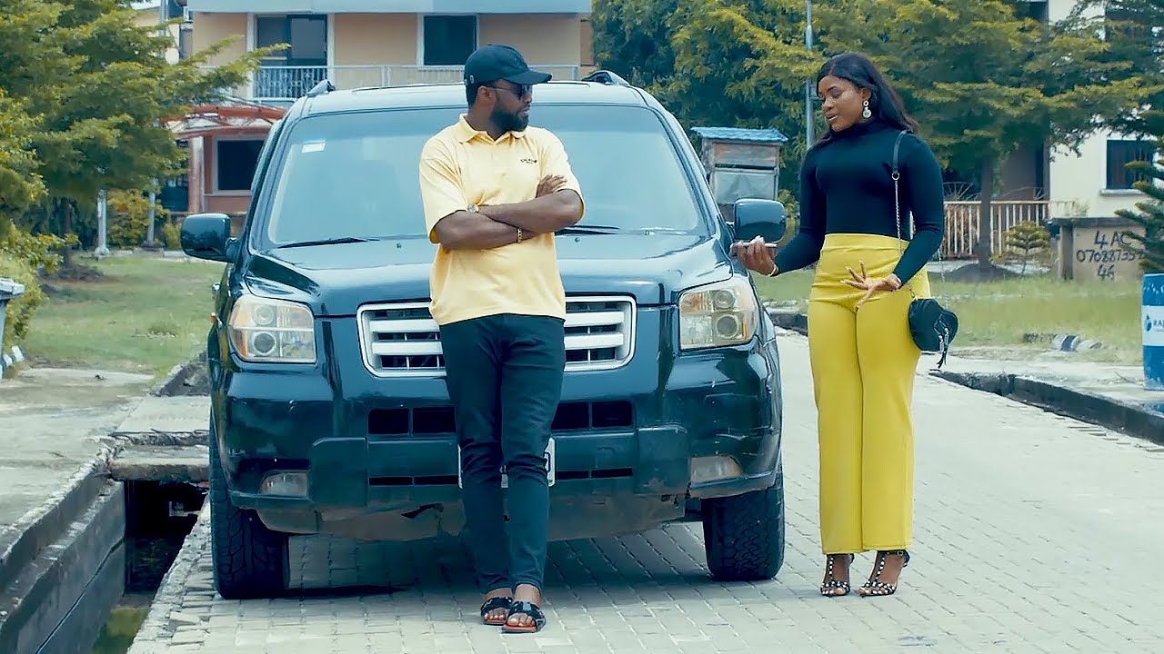 Billionaire Guy Has Been Searching For True Love Until He Met A Pretty Damsel Passing By