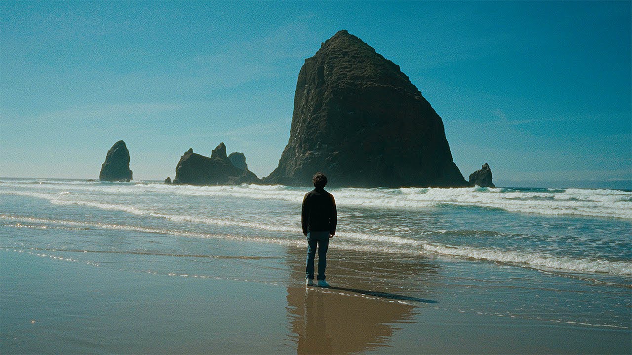 Lucas Home - 17  [Official Music Video]