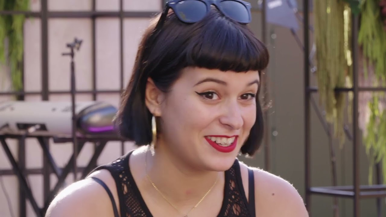 Descubre la entrevista con Dora 🎶