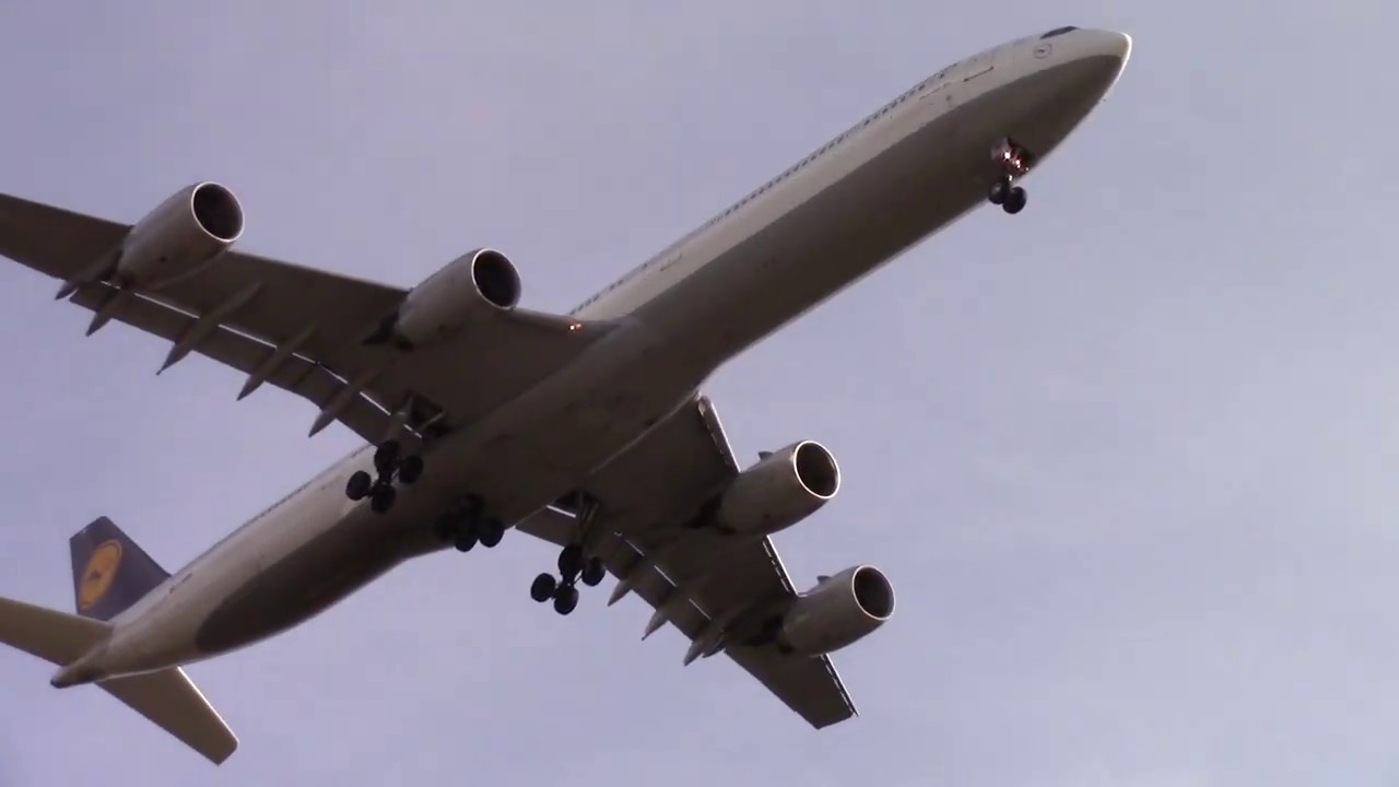 Houston George Bush Intercontinental Airport IAH Planespotting Boeing Dreamliner KLM United