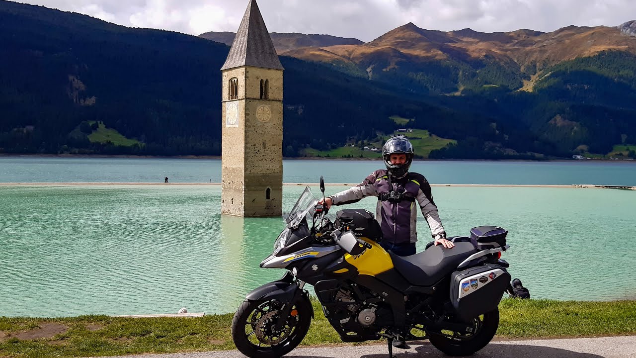 In moto tra Passo Gavia, Stelvio e Resia - Suzuki V Strom 650