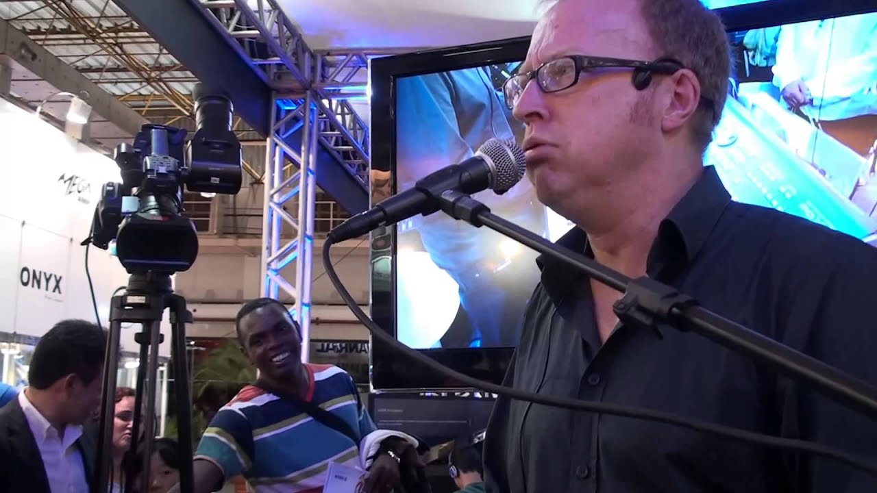 Yamaha MOX6 MOX8   Expomusic 2012   DEMO   Bert Smorenburg