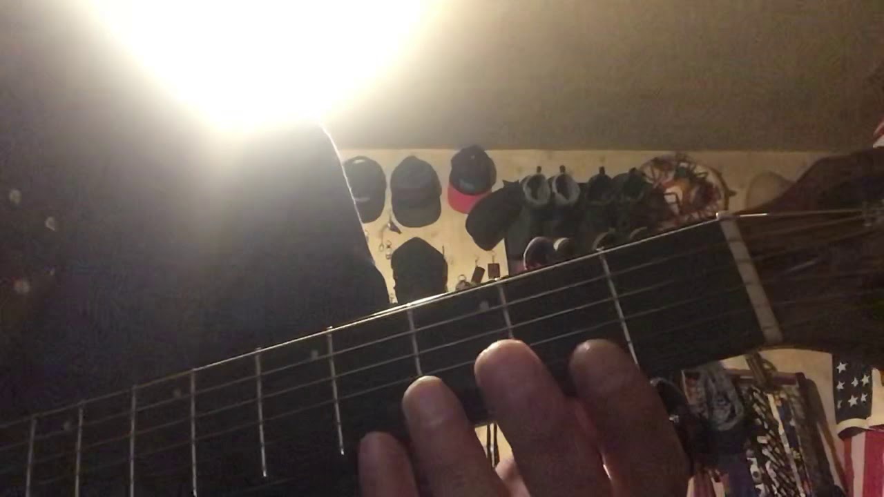 En  la oscuridad  presuntos implicados  tutoríal armonia guitarra
