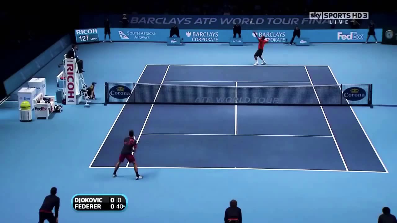 FEDERER COMPLETELY DESTROYS DJOKOVIC