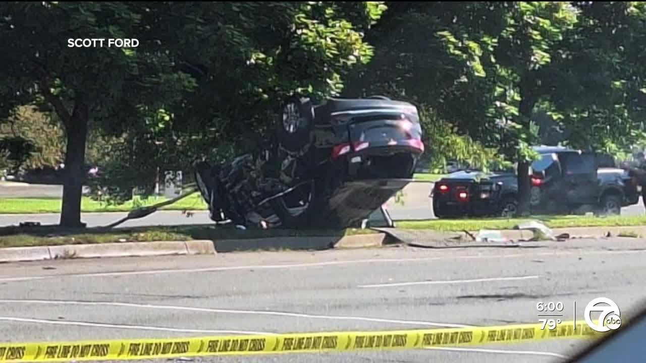 1 dead, 1 critically injured after speeding SUV runs red light, hits truck