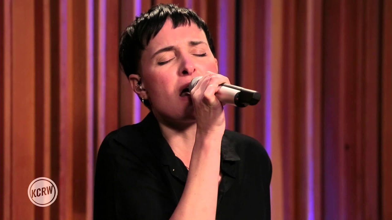 Trentemøller performing 