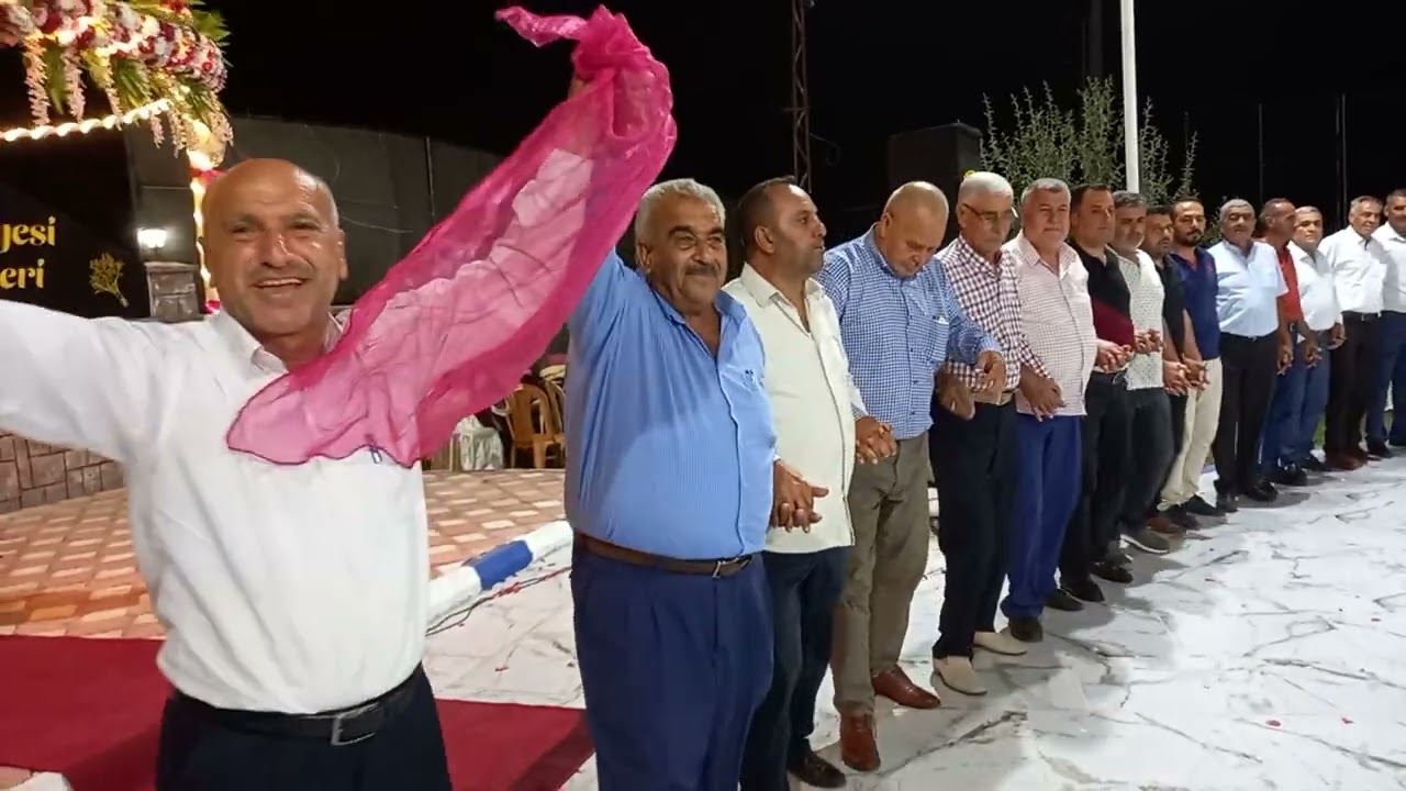 AHU FİGAN DİLBER&RIŞKO AHMET AÇIKGÖZ'ÜN MUHTEŞEM YORUMUYLA MUHTARLAR DÜĞÜNE RENK KATTI.