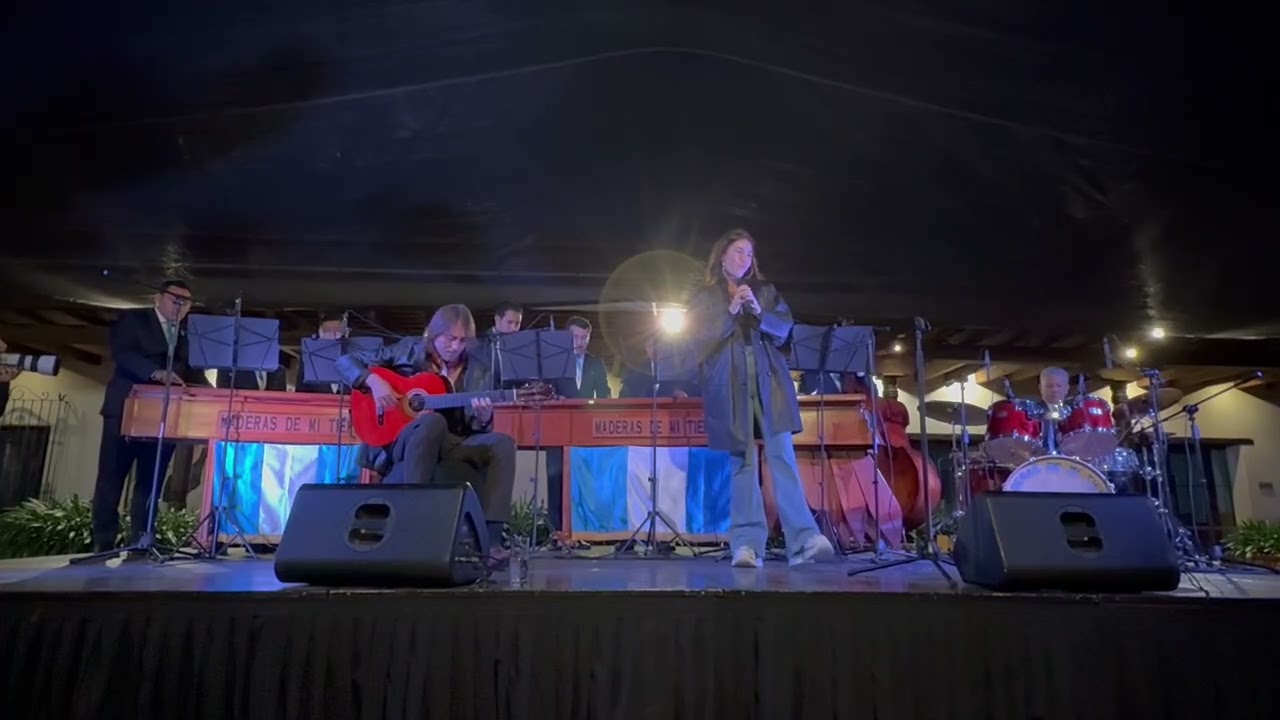 Maderas de mi Tierra, Miryam Latrece y Paco Soto IMG 8012