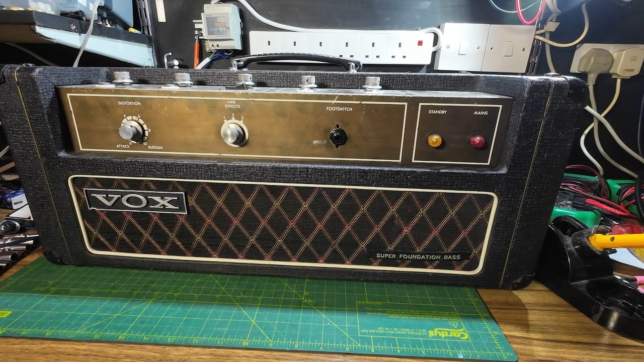 Vox Super Foundation Bass Solid State Guitar Amplifier Restoration Part 1