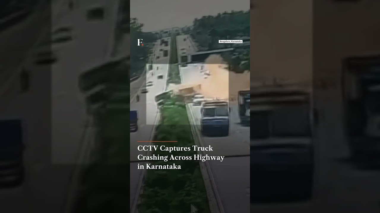 CCTV Captures Truck Crashing Across Highway In Karnataka | Firstpost News | N18G