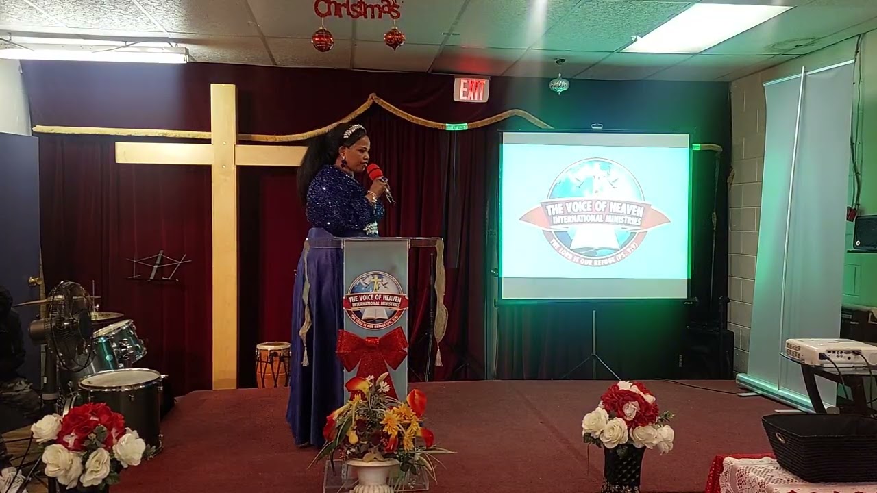 PRAISES LED BY SIS. T.