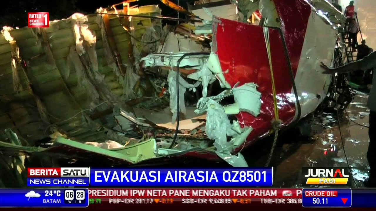 Ekor Pesawat AirAsia QZ8501 Berhasil Dipindahkan