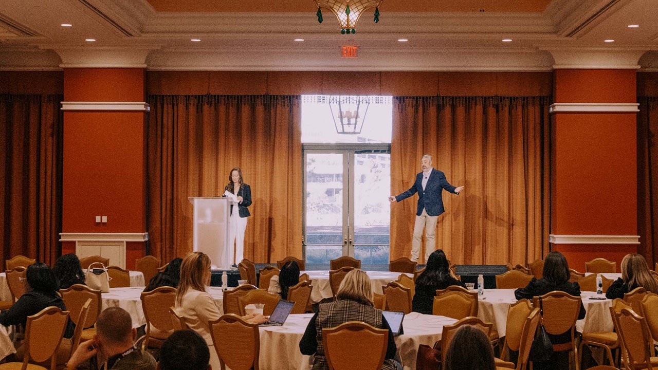How to Advance CX Maturity: From Collecting Signals to Taking Action