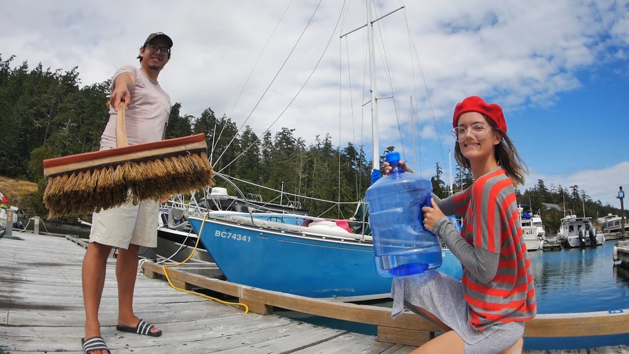 A DAY IN THE LIFE of a SAILING COUPLE (Liveaboard) Ep. 5