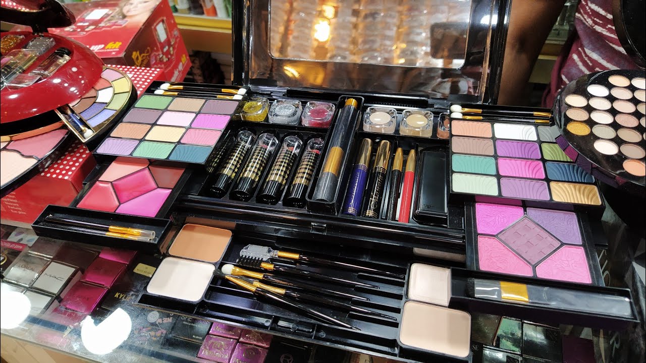 কম বাজেটে সুন্দর সুন্দর মেকআপ বক্স কিনুন! Low prices makeup box collection.