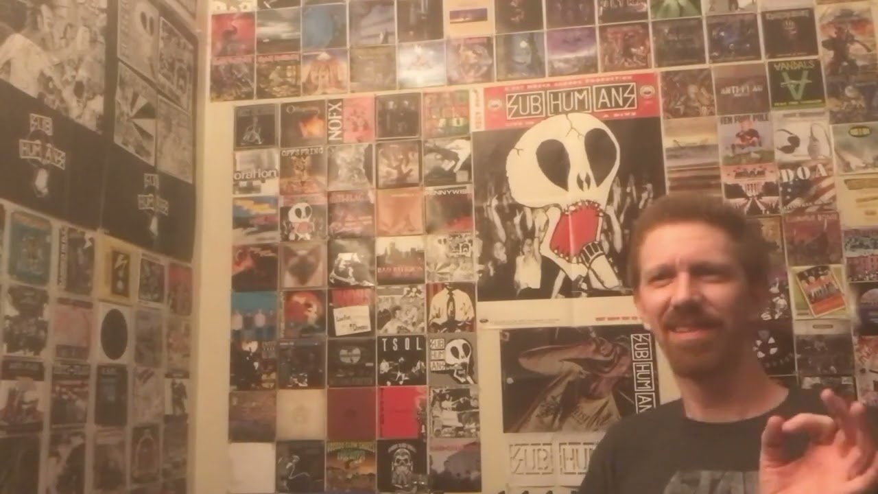 Shnootz - Reaction Video (Eurythmics - Paint a Rumour)