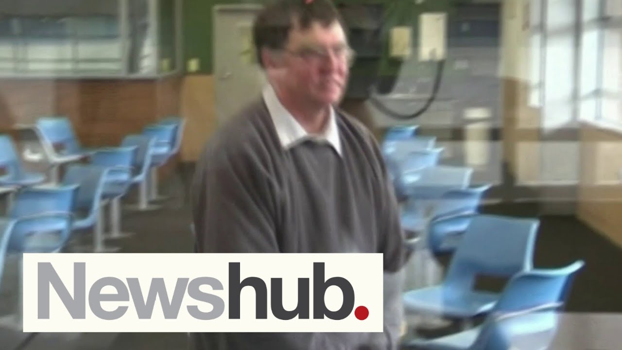 Murder conviction quashed: Alan Hall walks free after 19 years in prison | Newshub