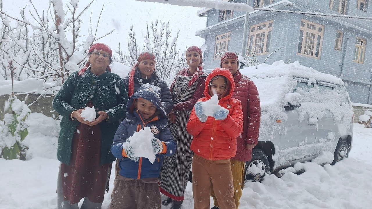 First Pahadi Vlog ☃️Of Snowfall🌨 2026