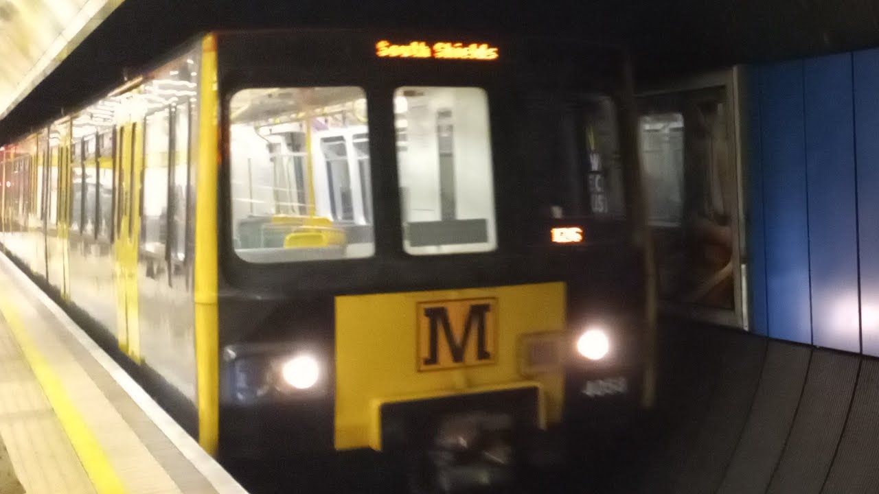 *TRESSPASSER AT WALLSEND* Tyne And Wear Metro Class 599 4058 & 599 4025