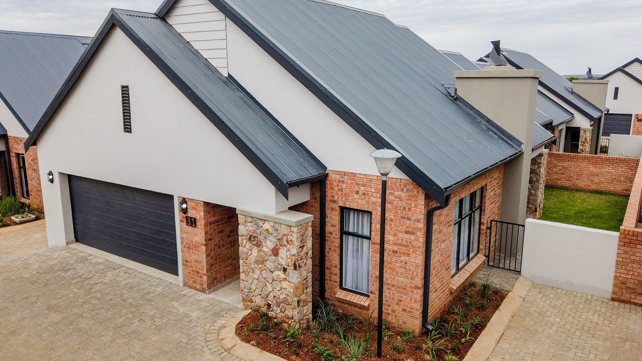 3 bedroom Townhouse for For Sale | Van Der Hoffpark, Potchefstroom