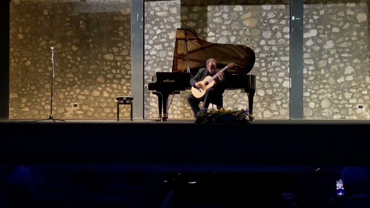 Avezzano, 30 aprile 2023 - 1. Reflejo de luna (P. de Lucia)