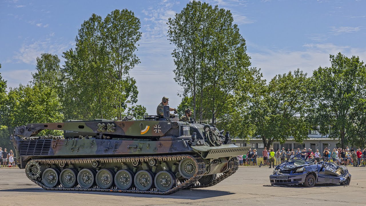 Tag der offenen Tür beim Artilleriebataillon 131 in der Major-Radloff-Kaserne in Weiden