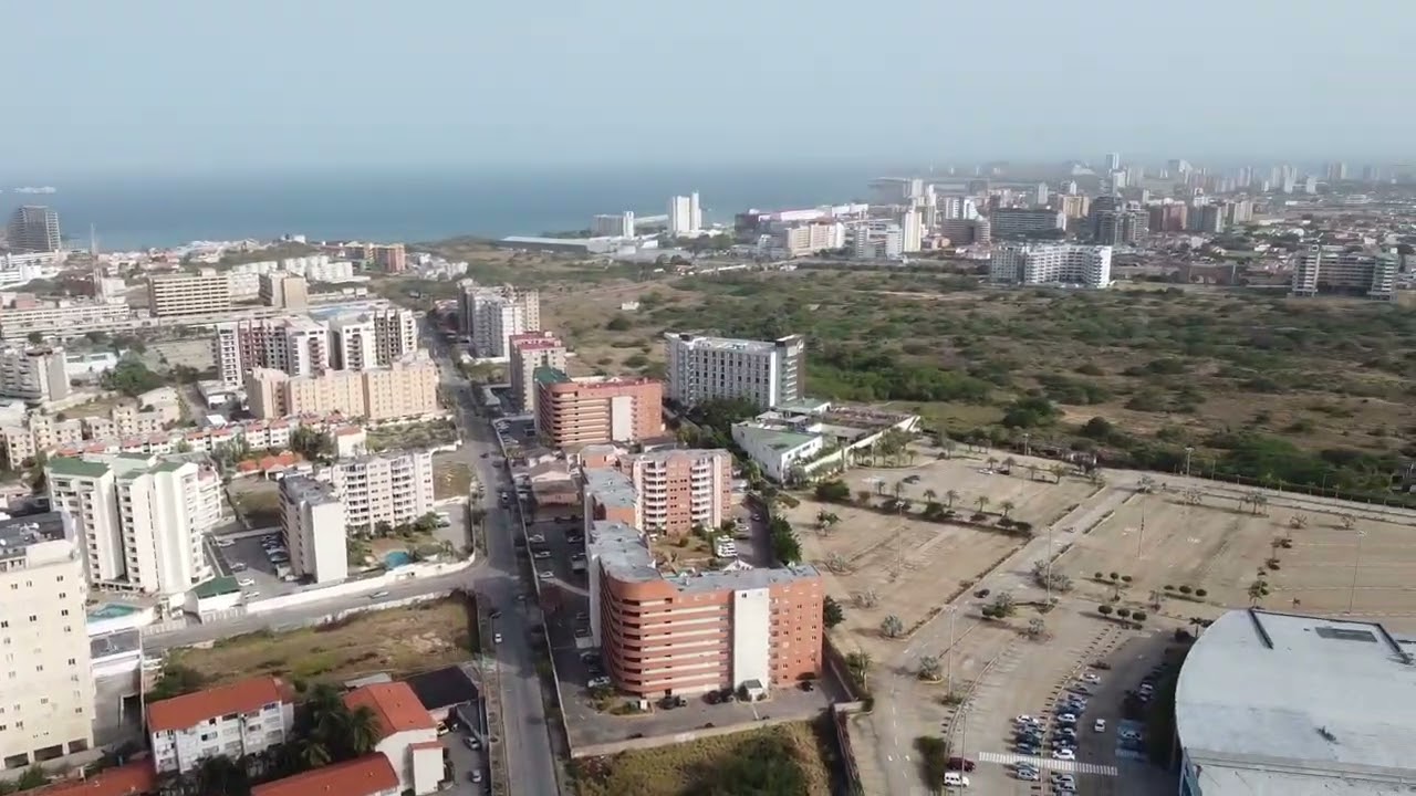 Isla de Margarita Venezuela Porlamar, Centro Comercial Costa Azul 2022 Drone