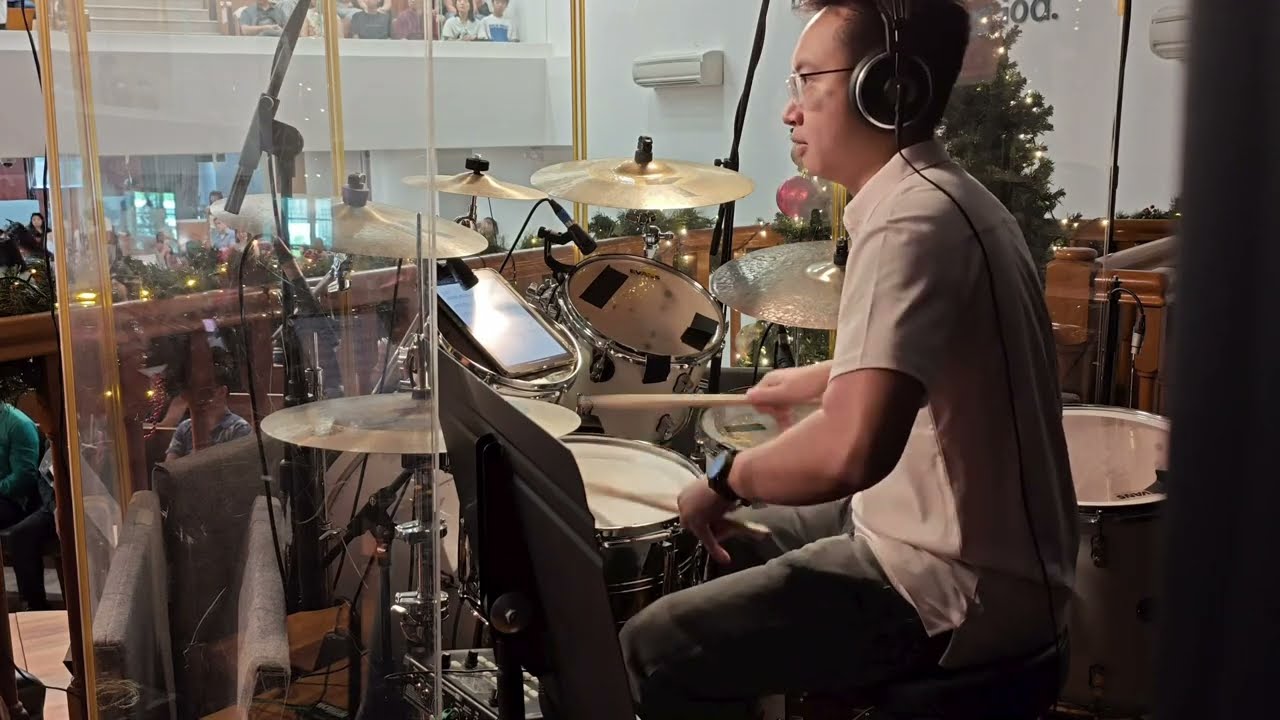Come, Let Us Adore Him (Snare Drum / Drum Set)