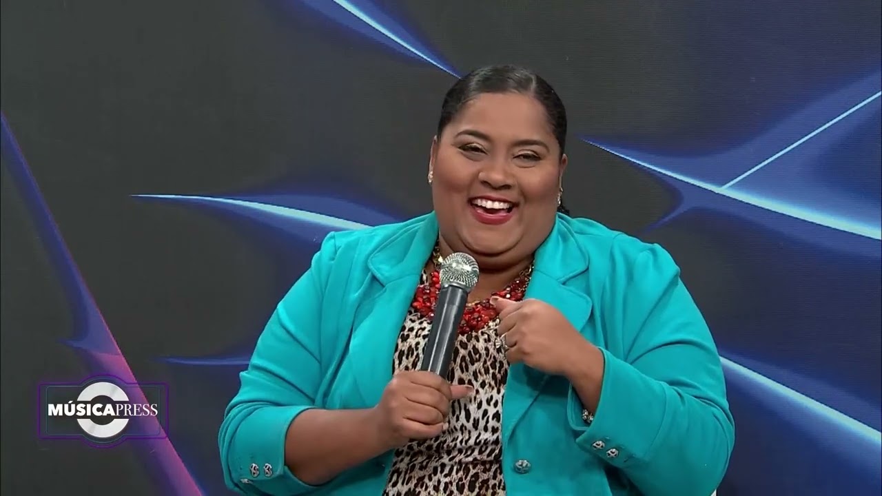 MÚSICAPRESS ENTREVISTA A LA CANTANTE ADRIANA GREEN 12-11-2022