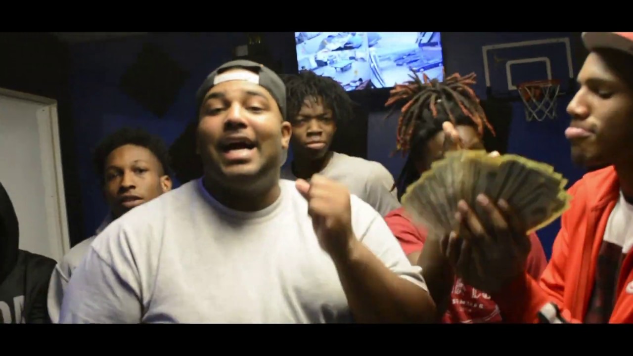 Go Brazy x Blockbaby JB in 29Studios performance #Exit29 (Shot by ADvision)